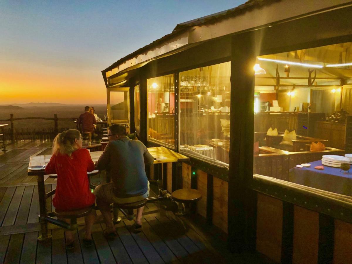 Moon Mountain Lodge Constantia Eksteriør billede